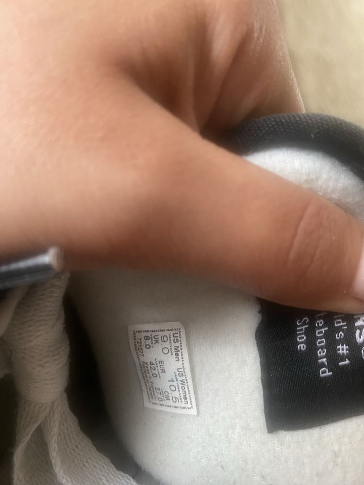 Кроси чоловічі vans в гарному стані