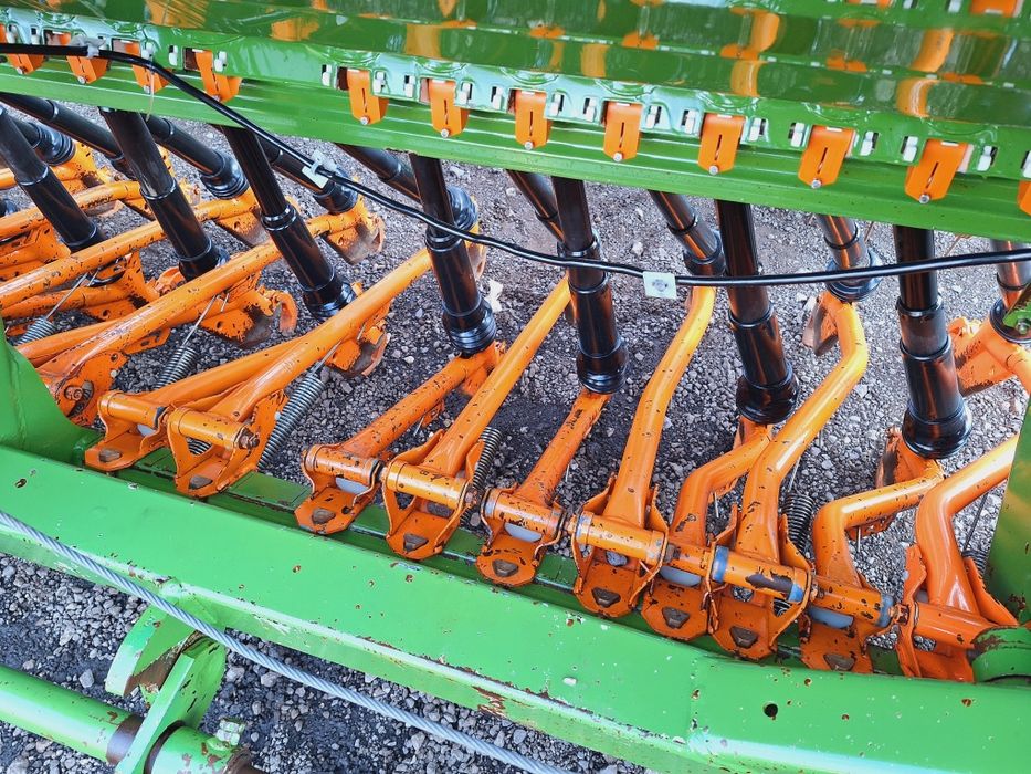 Siewnik zbożowy Amazone D8 Special 2,5m  nie hassia nordsten