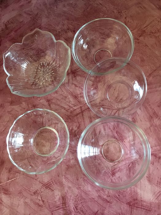 Varias pecas antigas e muito bonitas para variados usos