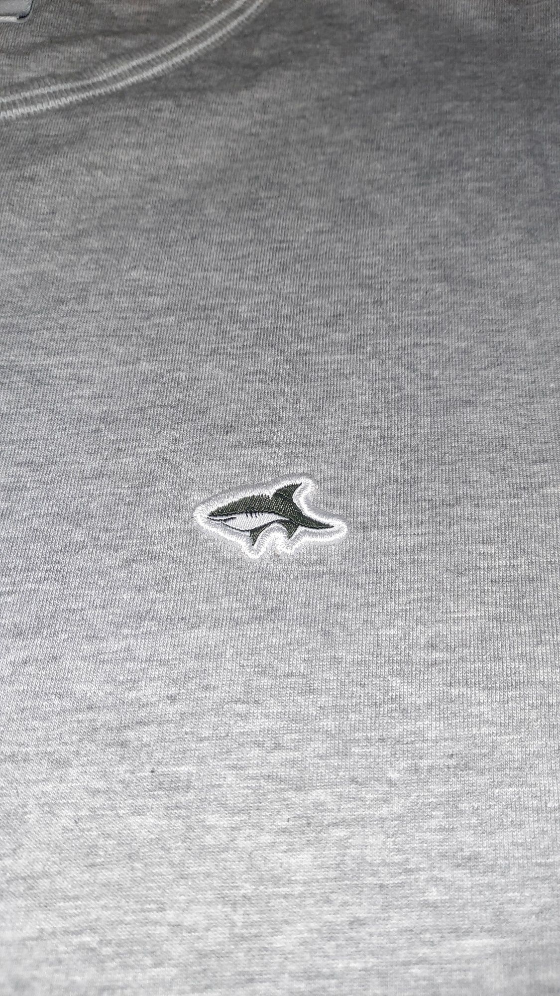 Фирменная футболка Le Shark