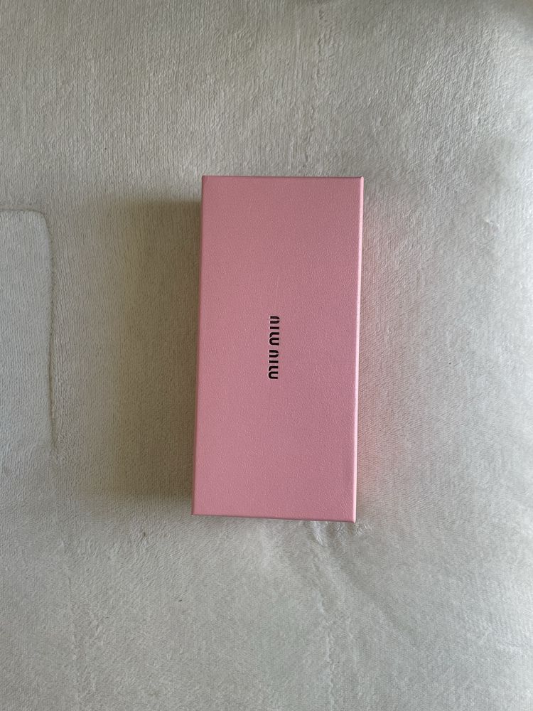 Óculos de Sol Miu Miu