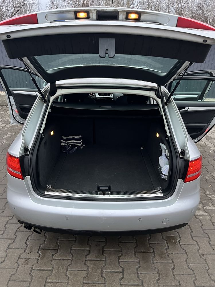 Продам авто Audi Aуді А4/B8