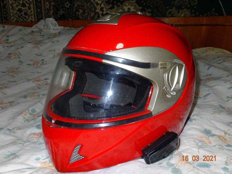 Шлем Caberg,в эксклюзивной расцветке + гарнитура