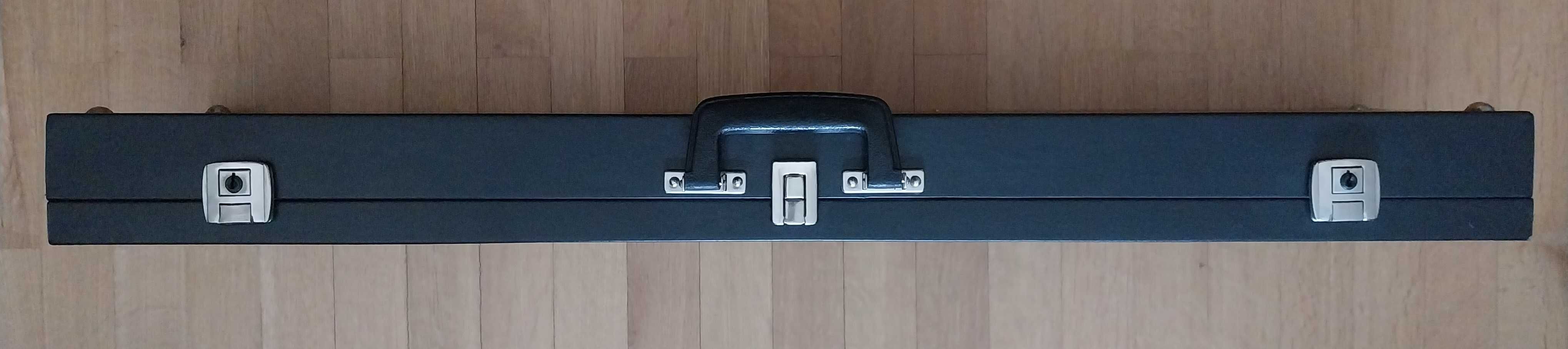 Mala para espingarda semi-automática. COMO NOVA.