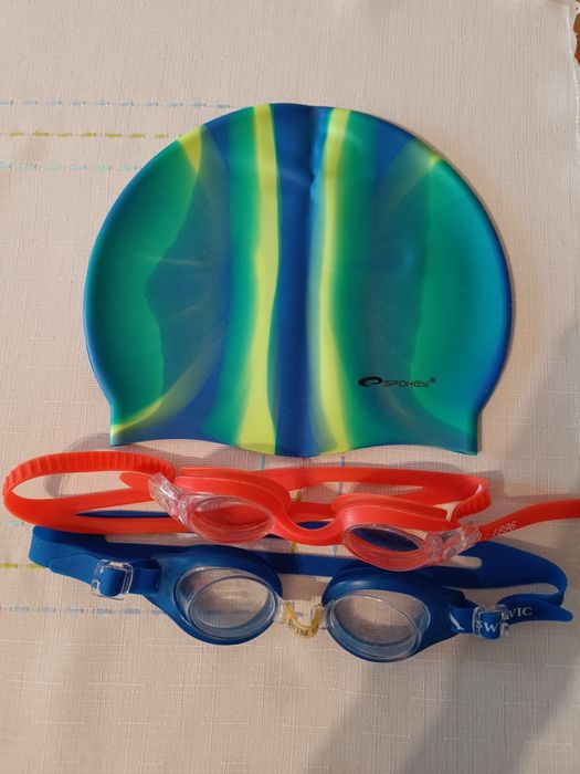 Zestaw do pływania - czepek i okulary