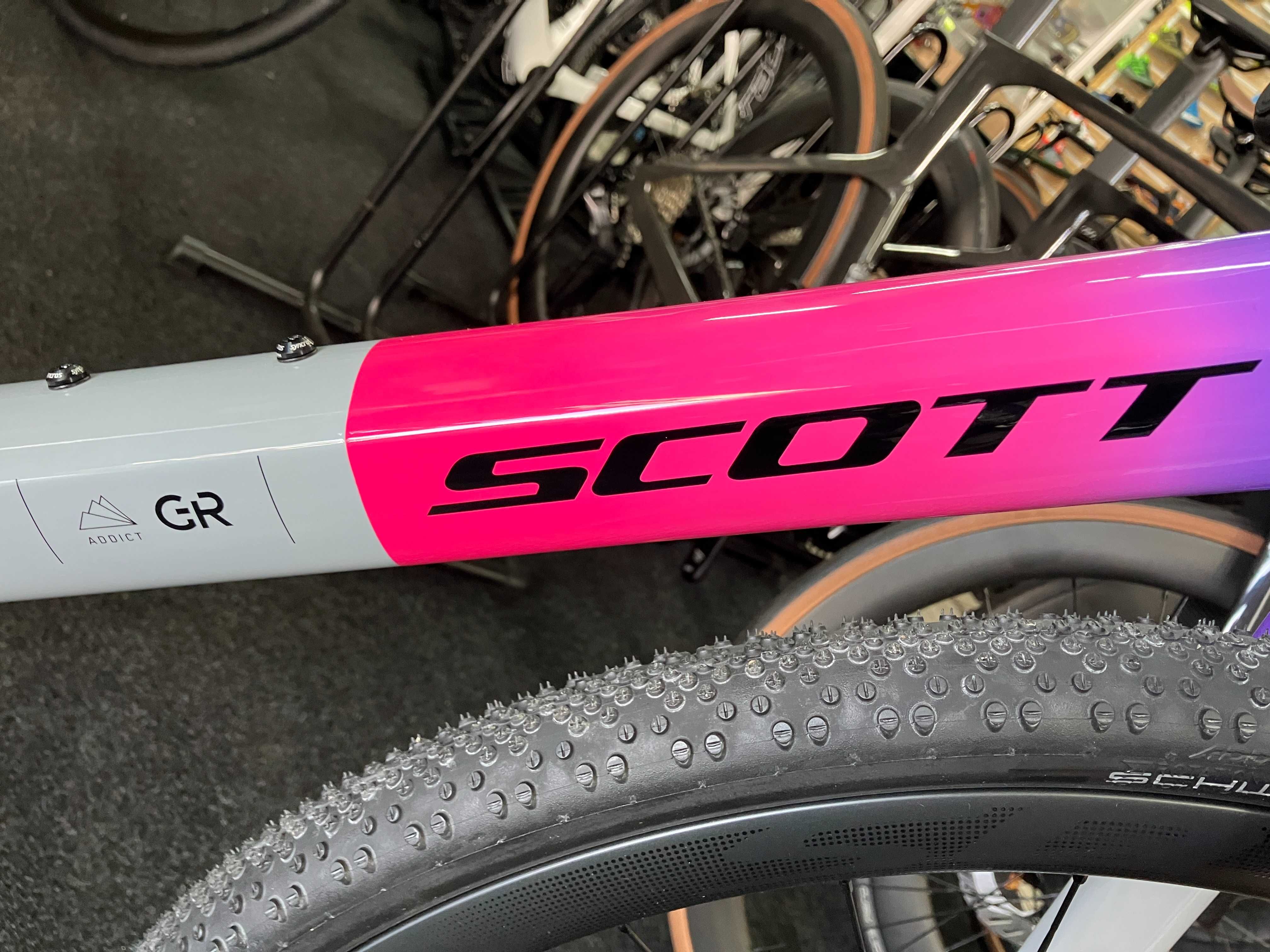 SCOTT ADDICT GRAVEL 20