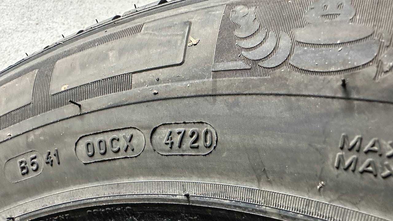 Літня шина Michelin 235 65 R 16С