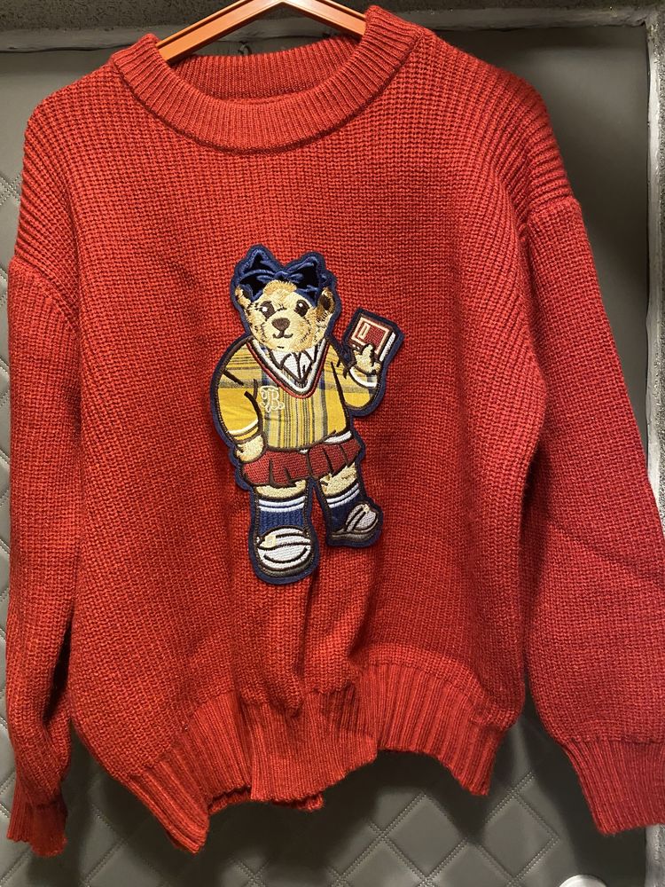 Sweter mis czerwony