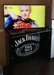 Bar Jack Daniels stolik barowy witryna szklana led szyld barek