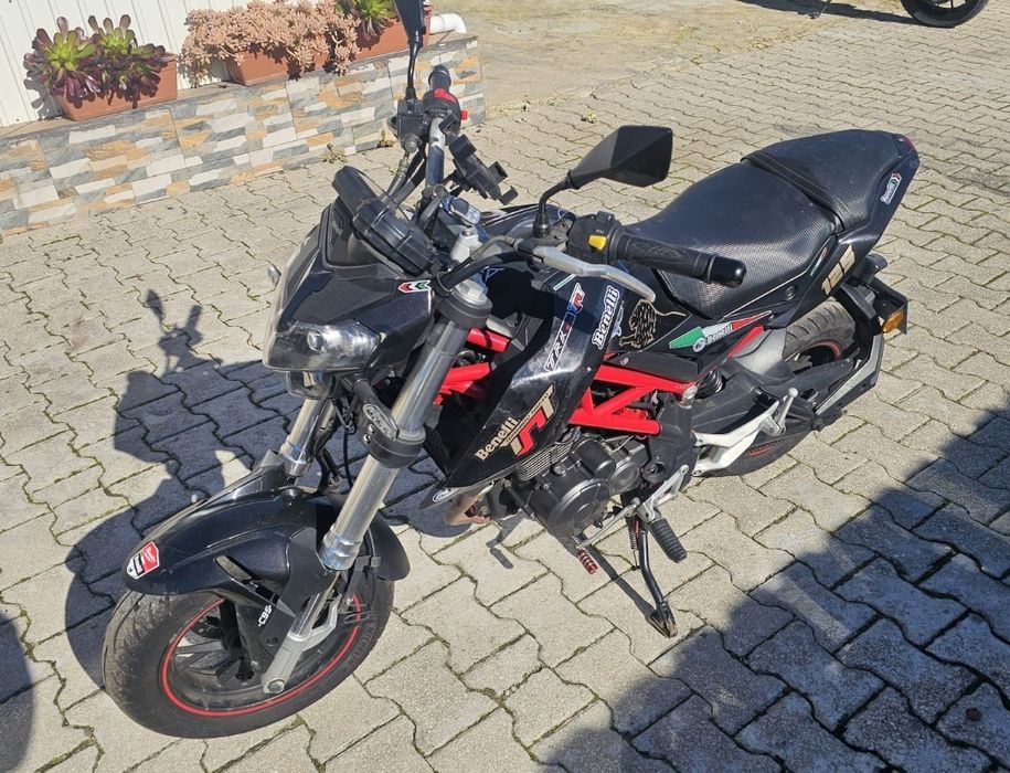 Vendo Benelli TNT 125