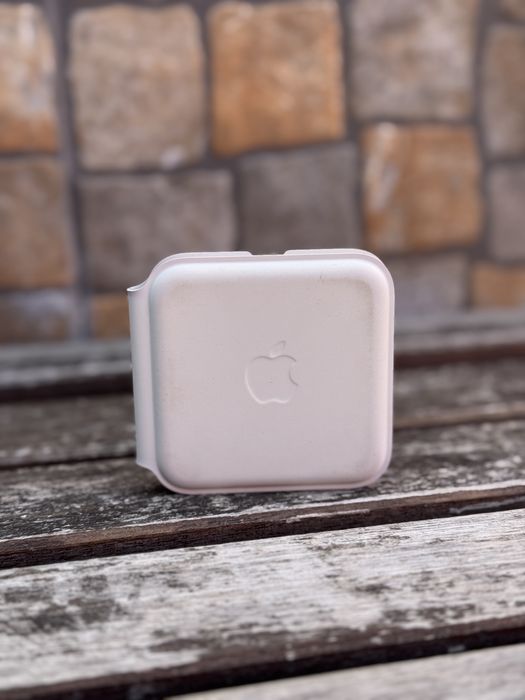 Apple MagSafe Duo Charger