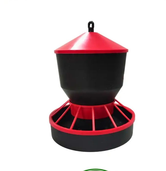 Karmnik zasypowy dla kur , pawi , gołębi.