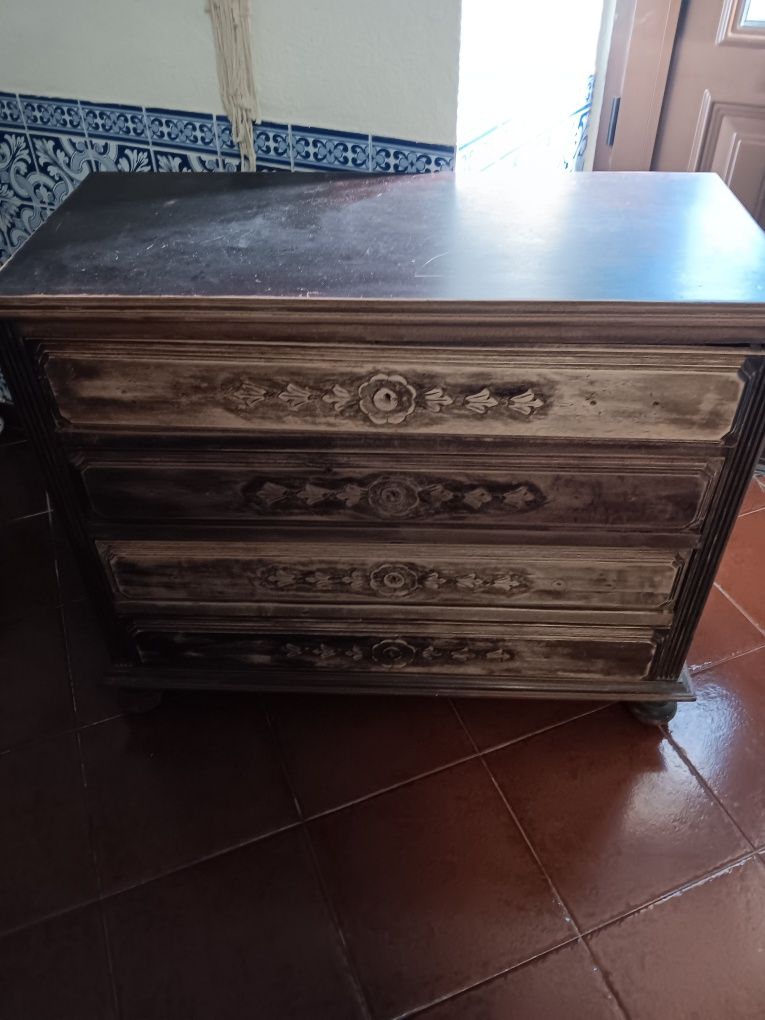 Cómoda para restauro