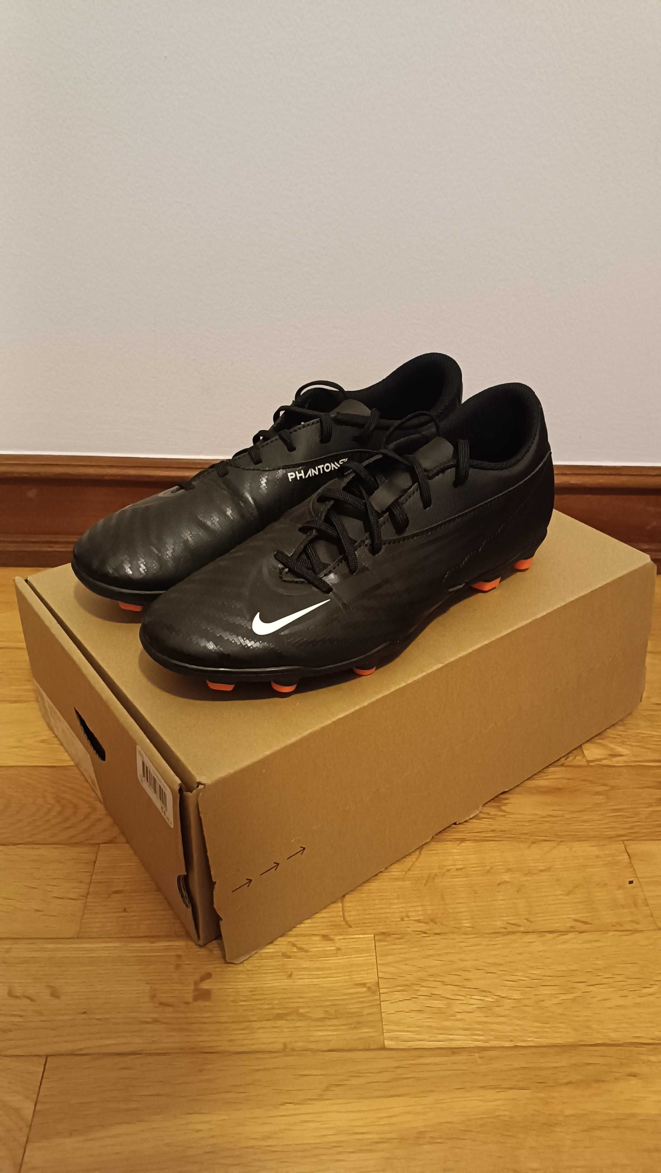 Chuteiras Nike Phantom GX FG/MG com pitons