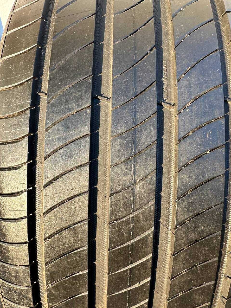 Літні шини 235/40 R18 Michelin Primacy4 2021 рік 98%