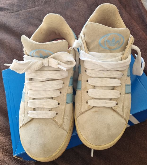 Adidas Campus bejes e azuis