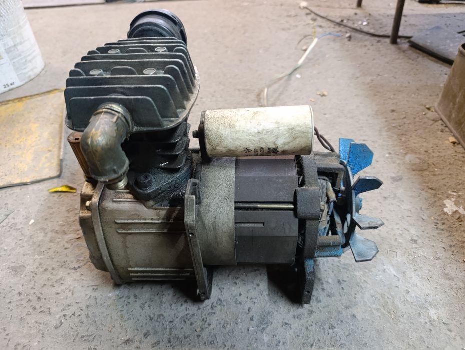 Продам двигун від компресора FORTE