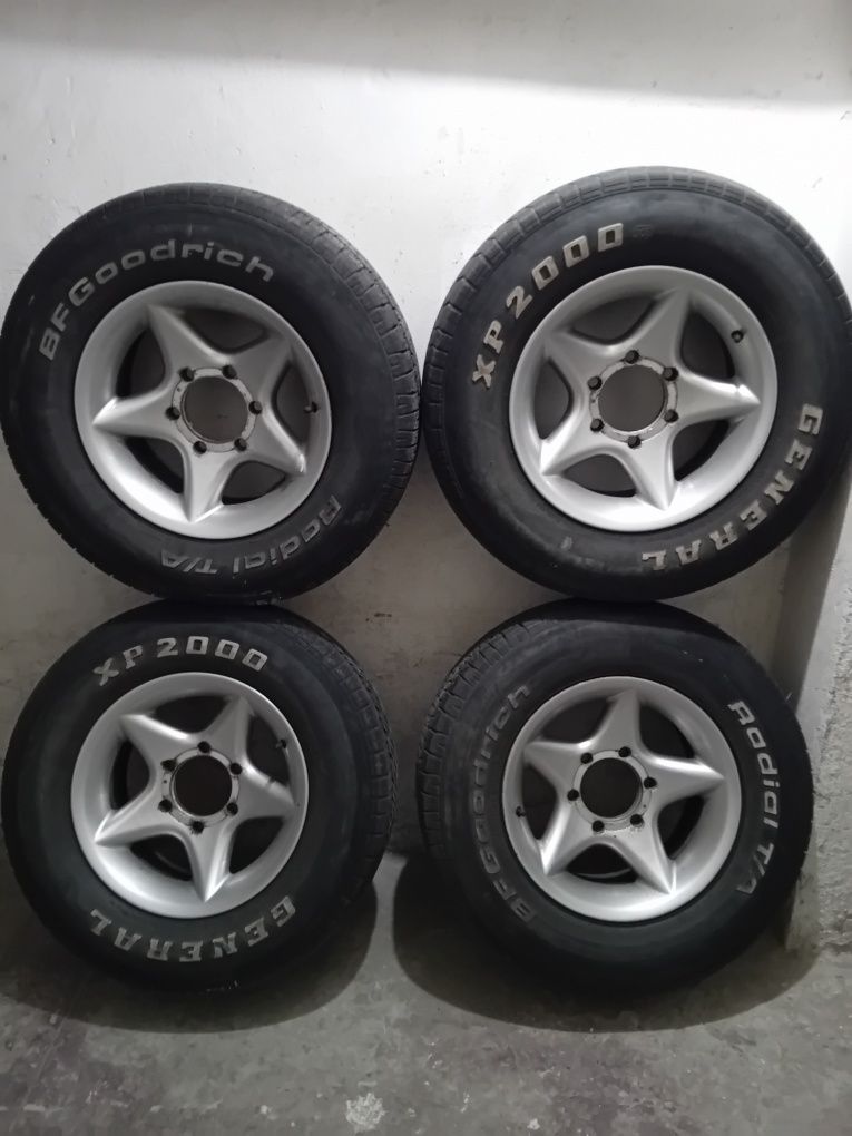 Felgi z opnami 6x139,7 Pajero II , 7jjx15 , et10