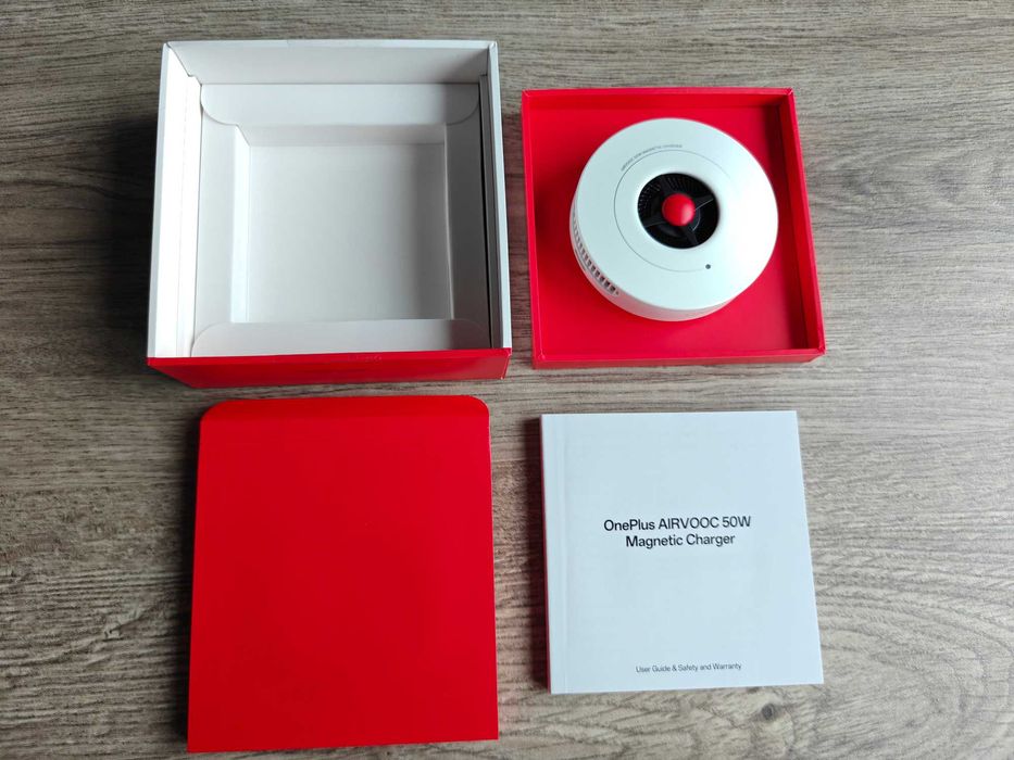 OnePlus AIRVOOC 50W (Carregador Wireless)