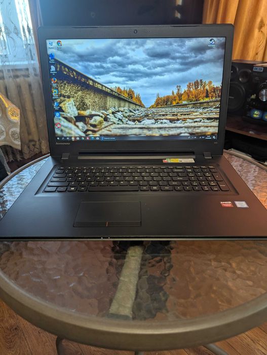 Ноутбук для роботи Lenovo 80QH Ideapad 300-17ISK