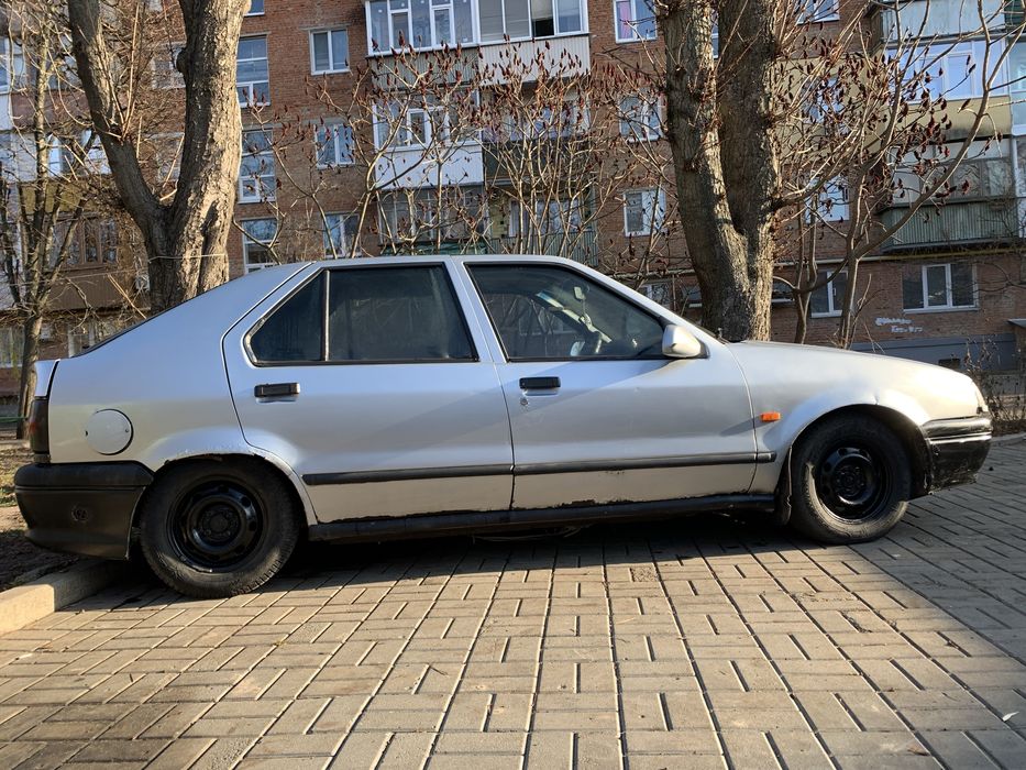 Рено 19 с газом переоформлениє через дію