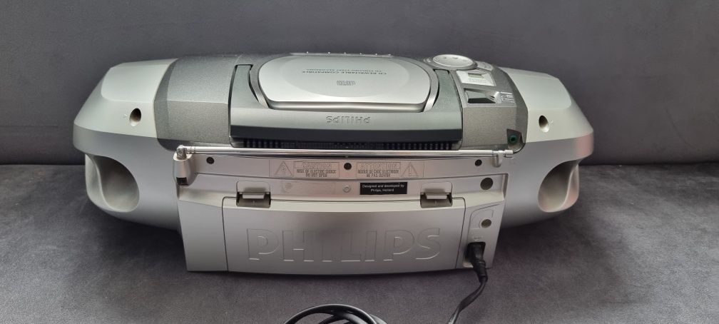Radiomagnetofon radio kaseta cd  Philips  az1575