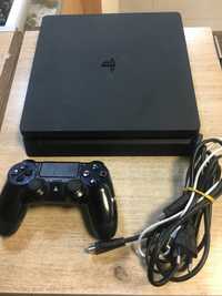 konsola slim 500 gb ps4 plus pad