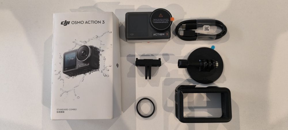 DJI Osmo Action 3 standard combo + DJI Care + tripé extensível