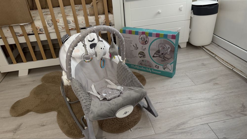 Крісло-гойдалка Nukido з вібрацією