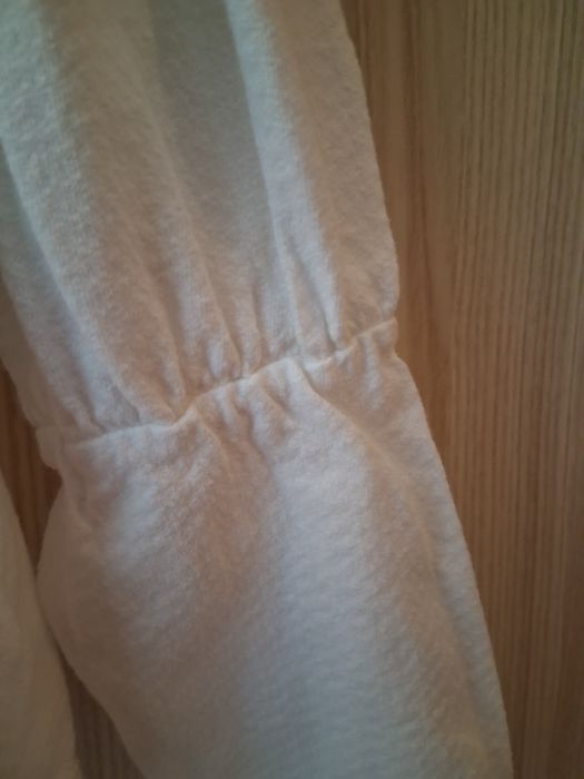 Zara biała bluzeczka dziewczęca r. 128