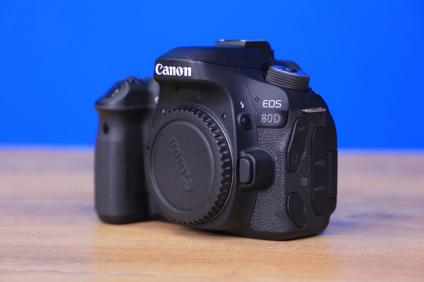 Зеркальный фотоаппарат Canon EOS 80D Body
Зеркальный фотоаппарат Canon