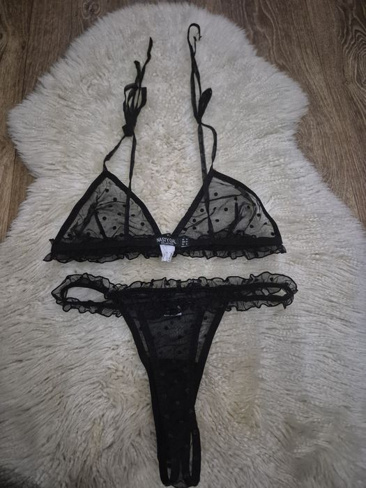 Черное эротическое белье