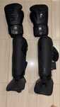 Vendo Luvas VENUM ELITE 14 oz e Caneleiras VENUM CHALLENGER
