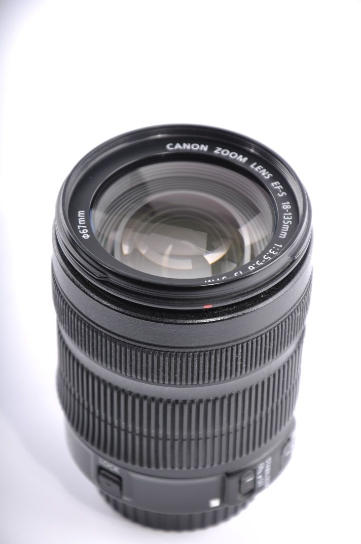 Canon EF-S 18-135mmf/3.5-5.6 IS STM