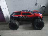 X-MAXX Traxxas Belted 8X  машинка на пульті (77086}