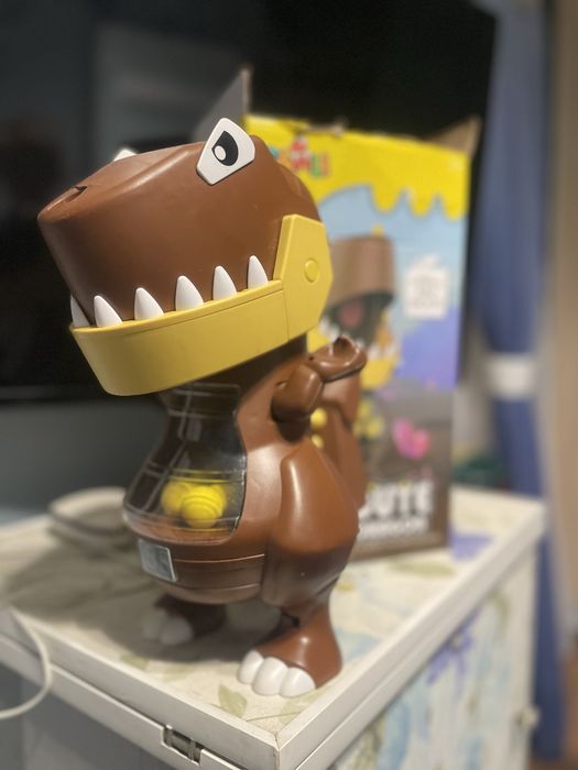 Динозавр тир детский