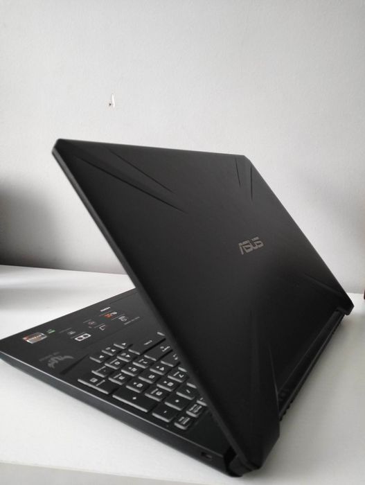 Laptop Gamingowy ASUS TUF GAMING FX505DT