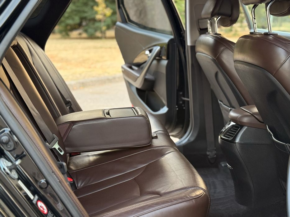 Продам  Hyundai Azero