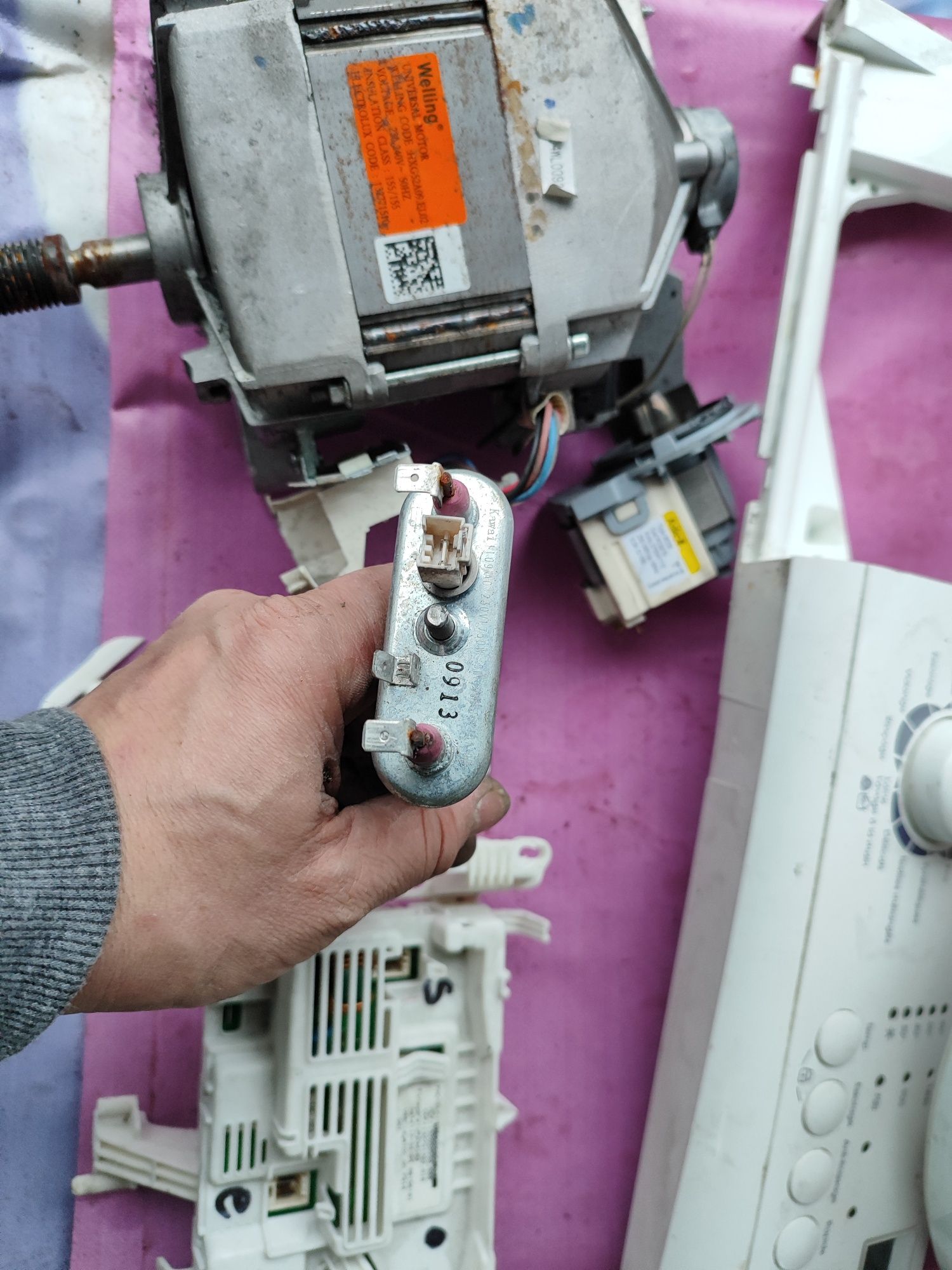 Programator grzałka pompa wody pralka Electrolux faure Zanussi