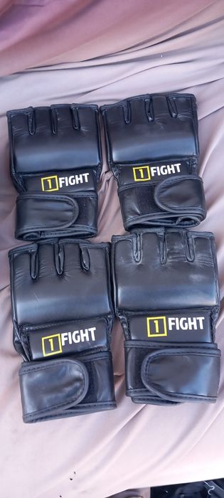 Luvas de KikBoxe