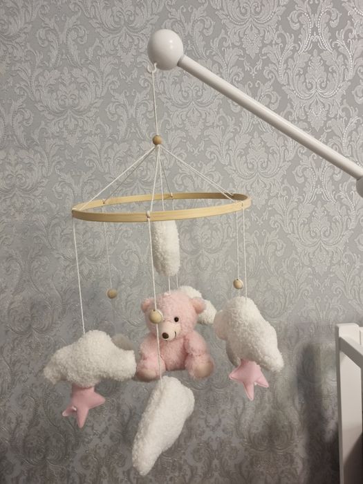 Мобіль дитячий на ліжко