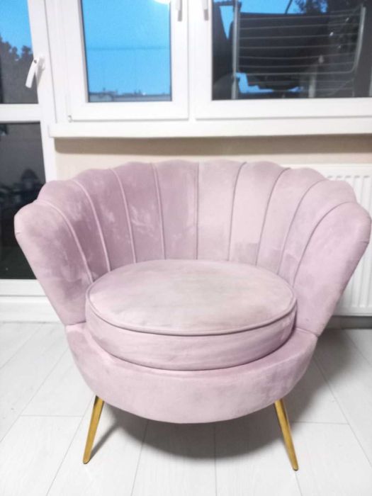 Fotel muszelka Home and you rożowy welwetowy