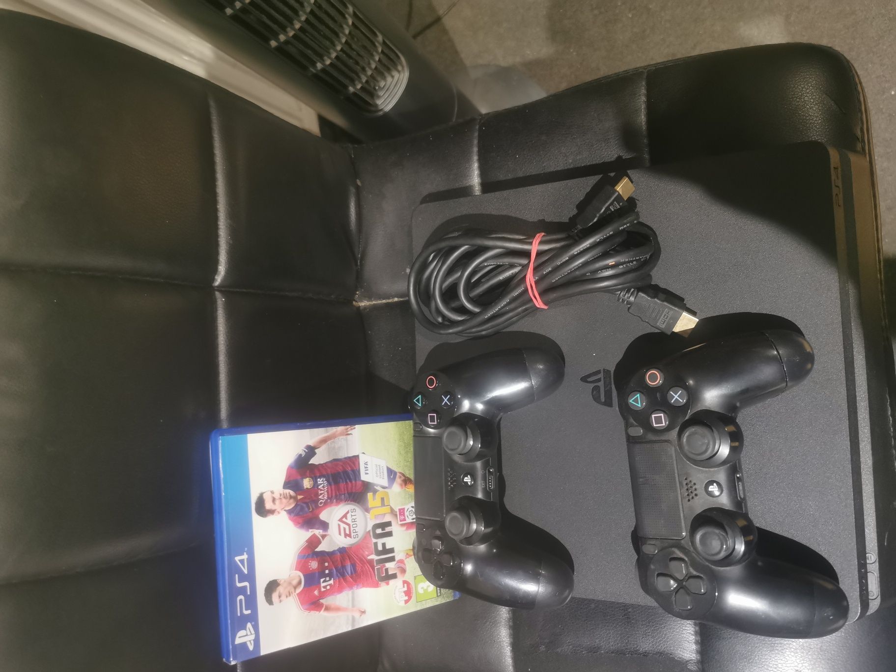 Ps4 1tb dwa pady