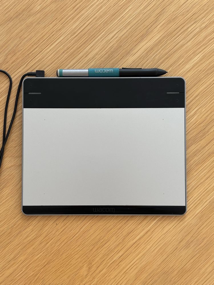 Wacom intuos pen small