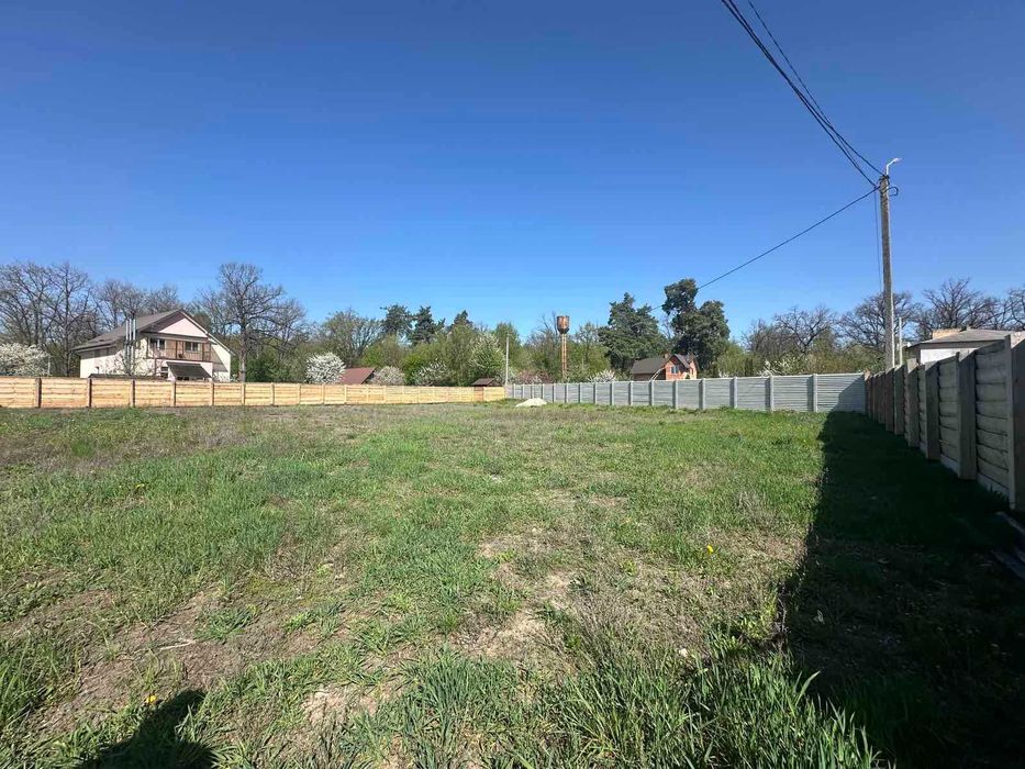 Продам земельну ділянку 10 сот в смт Ворзель, вул. Мічуріна!