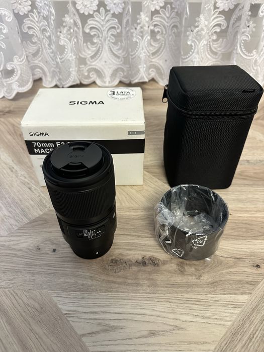 Obiektyw Sigma 70 mm F2.8 Macro mocowanie Sony