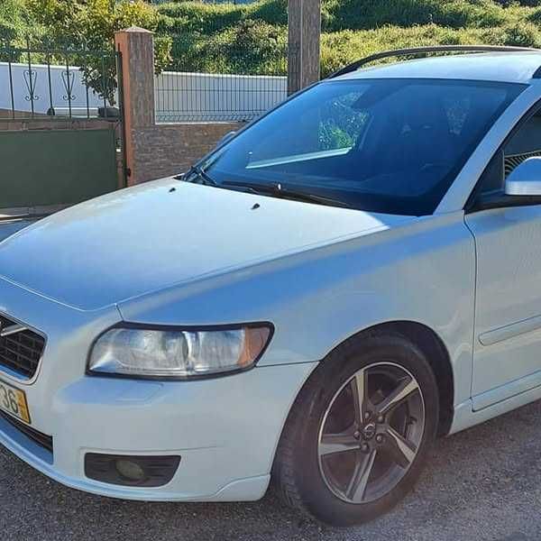 VOLVO V50 1.6 Diesel, 6 velocidades, D2 *Business edition* edrive 2011