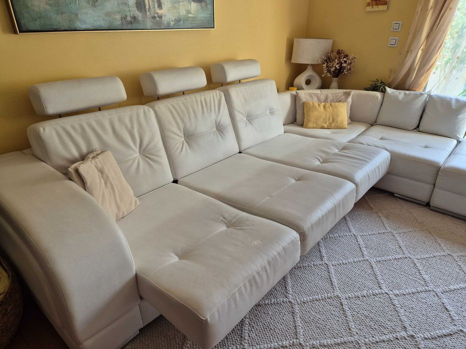 Sofa canto em pele com chaise longue
