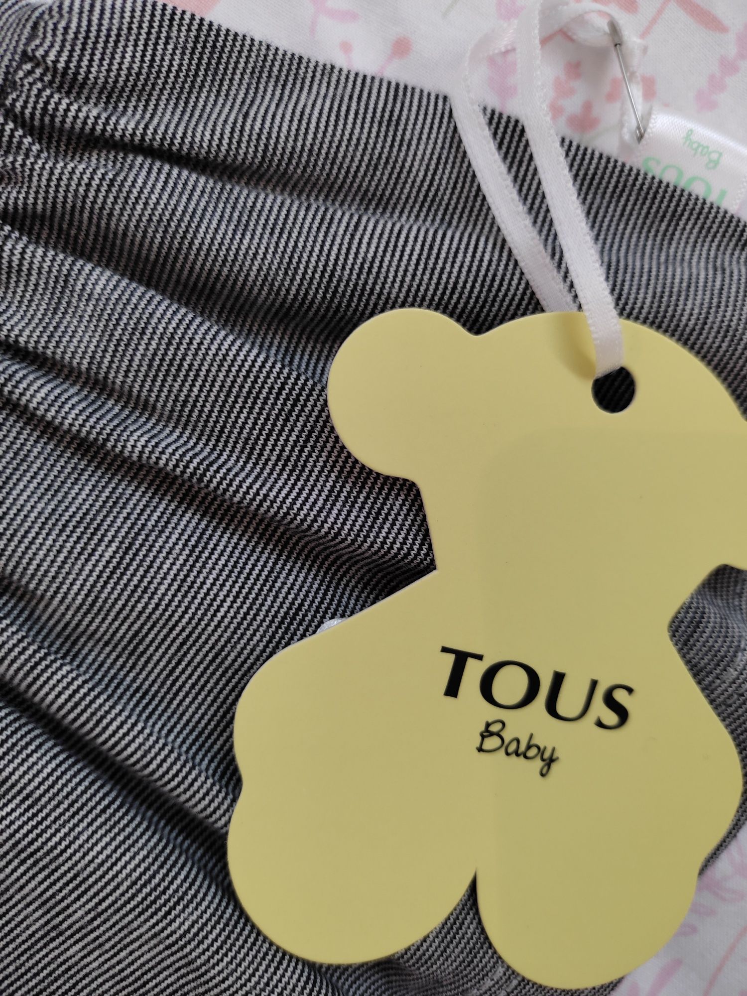 *Novo* Vestido "Tous"