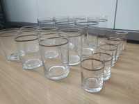 Zestaw 16 szklanek różnych rozmiarów PRL
